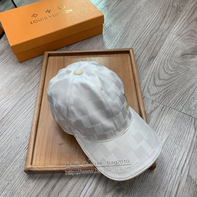 LV新品男士帽子 路易威登經典棋盤格鴨舌帽棒球帽  mm1340